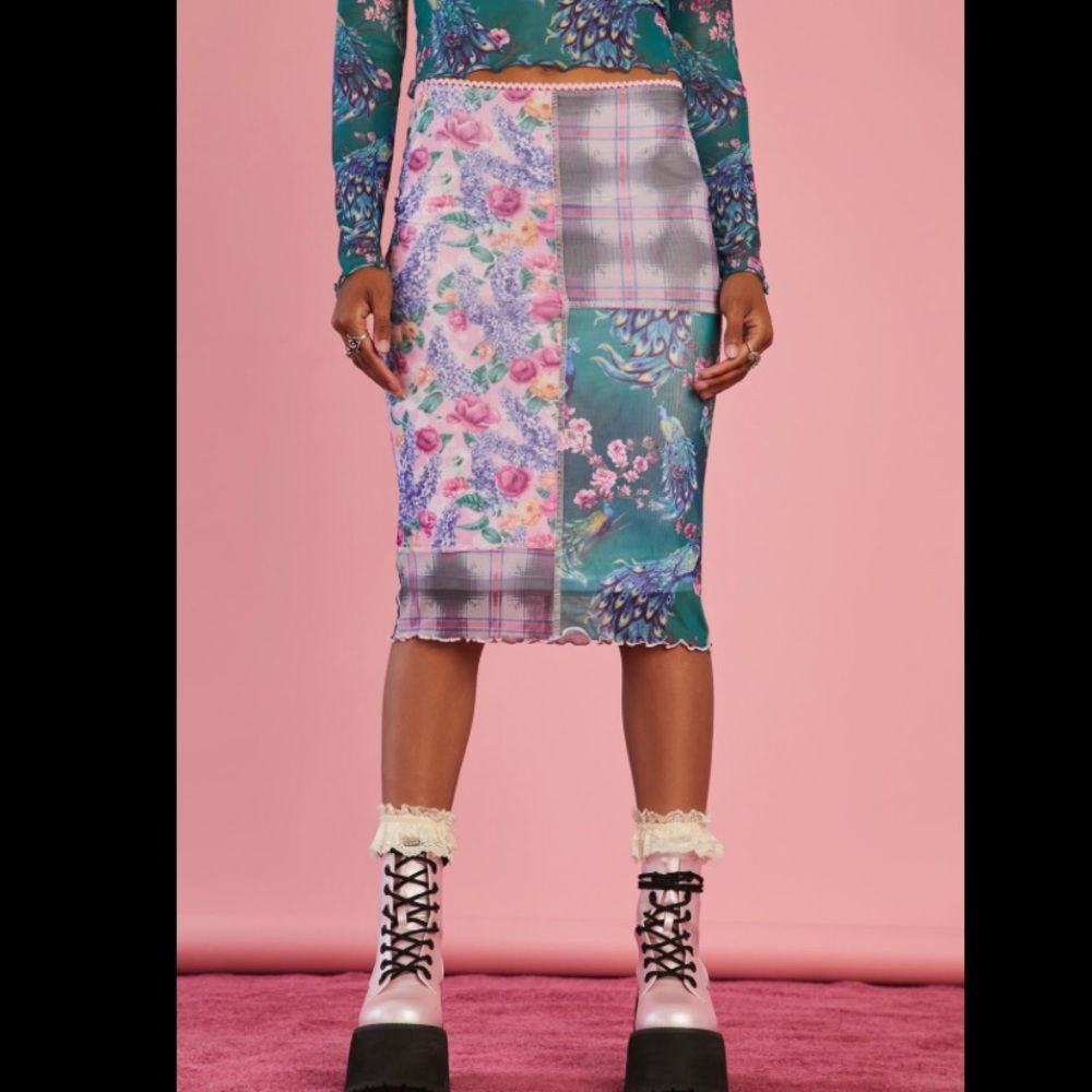 Plus Size Multi print Patchwork midi skirt